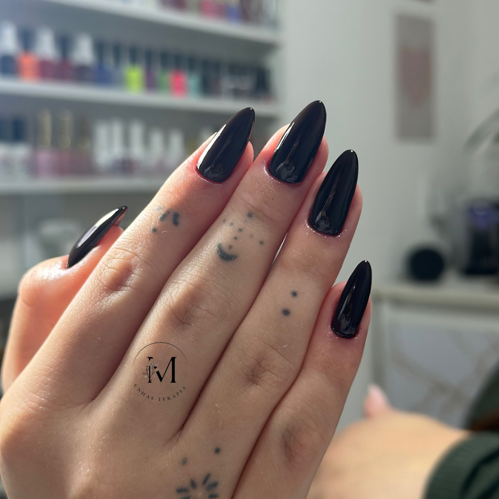 Stiletto preto